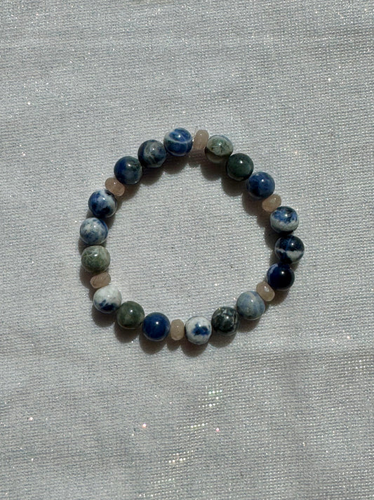 sodalite and rose quartz bracelet